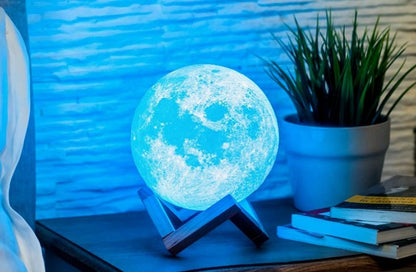 Classic Full Moon Lamp