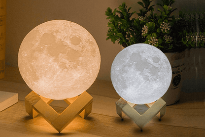 Classic Full Moon Lamp